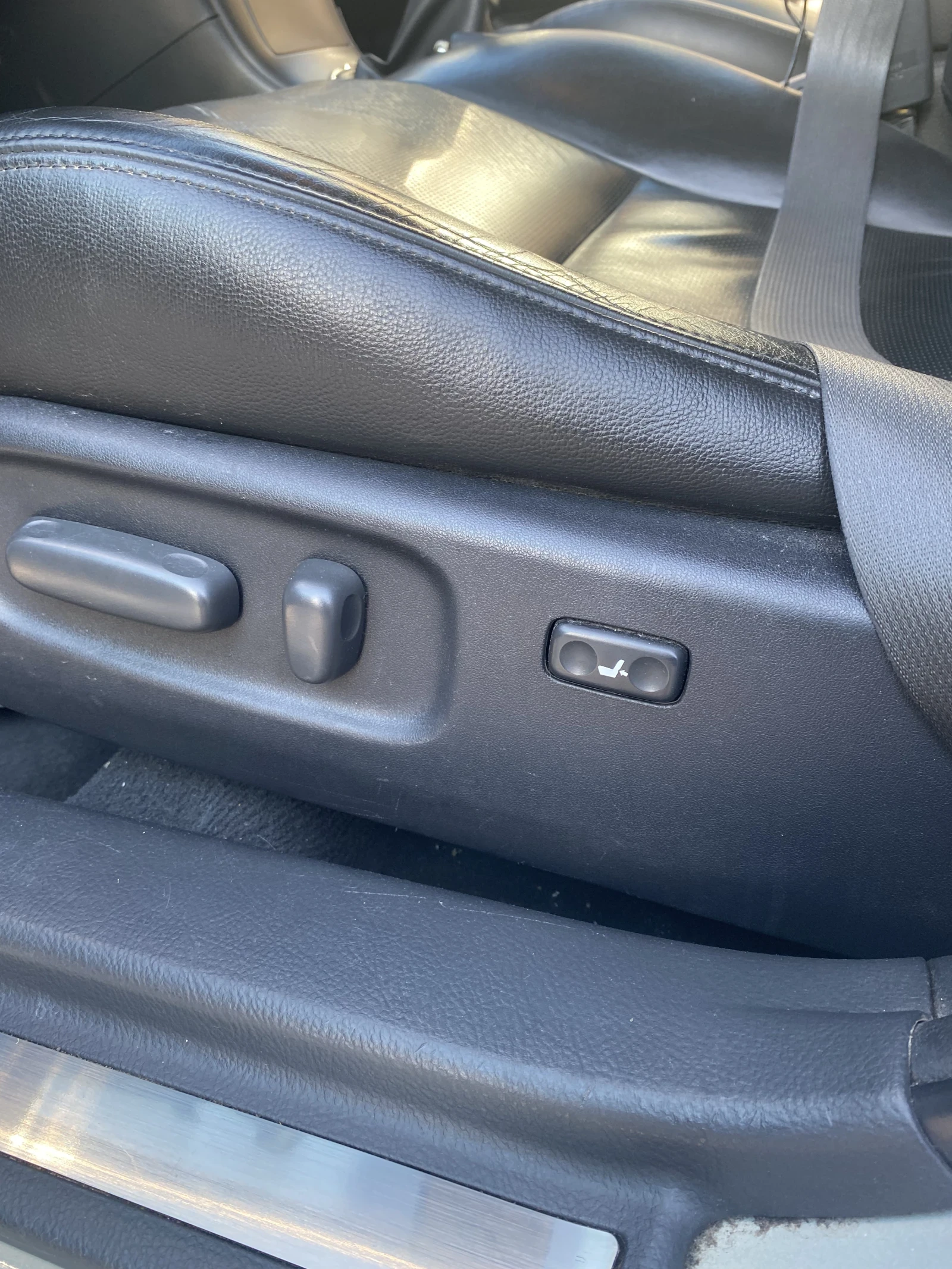 Toyota Avensis | Mobile.bg � ����������� 10