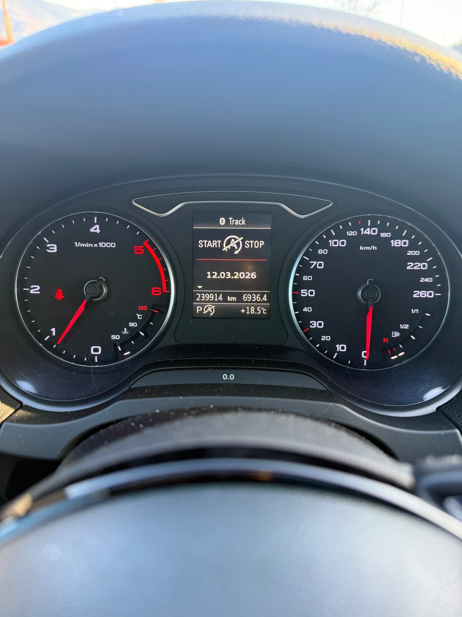 Audi A3 2.0 tdi 184к.с. S.line Quattro, panorama, снимка 11 - Автомобили и джипове - 53448093