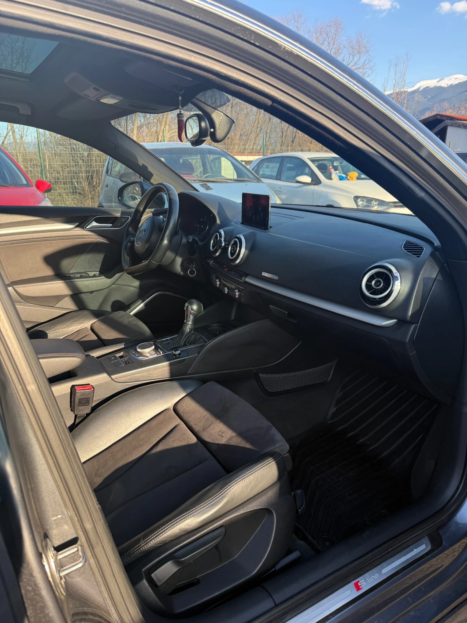 Audi A3 2.0 tdi 184к.с. S.line Quattro, panorama, снимка 8 - Автомобили и джипове - 53448093