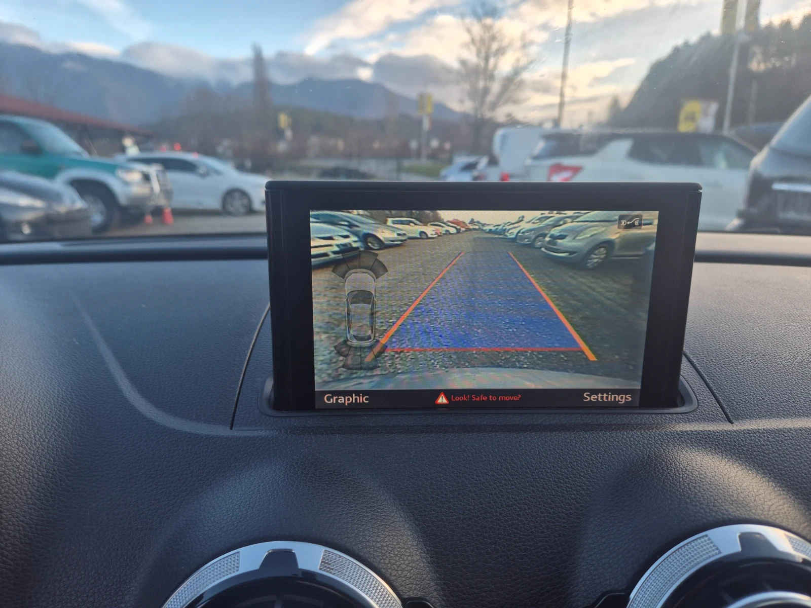 Audi A3 2.0 tdi 184�.�. S.line Quattro, panorama | Mobile.bg � ����������� 9