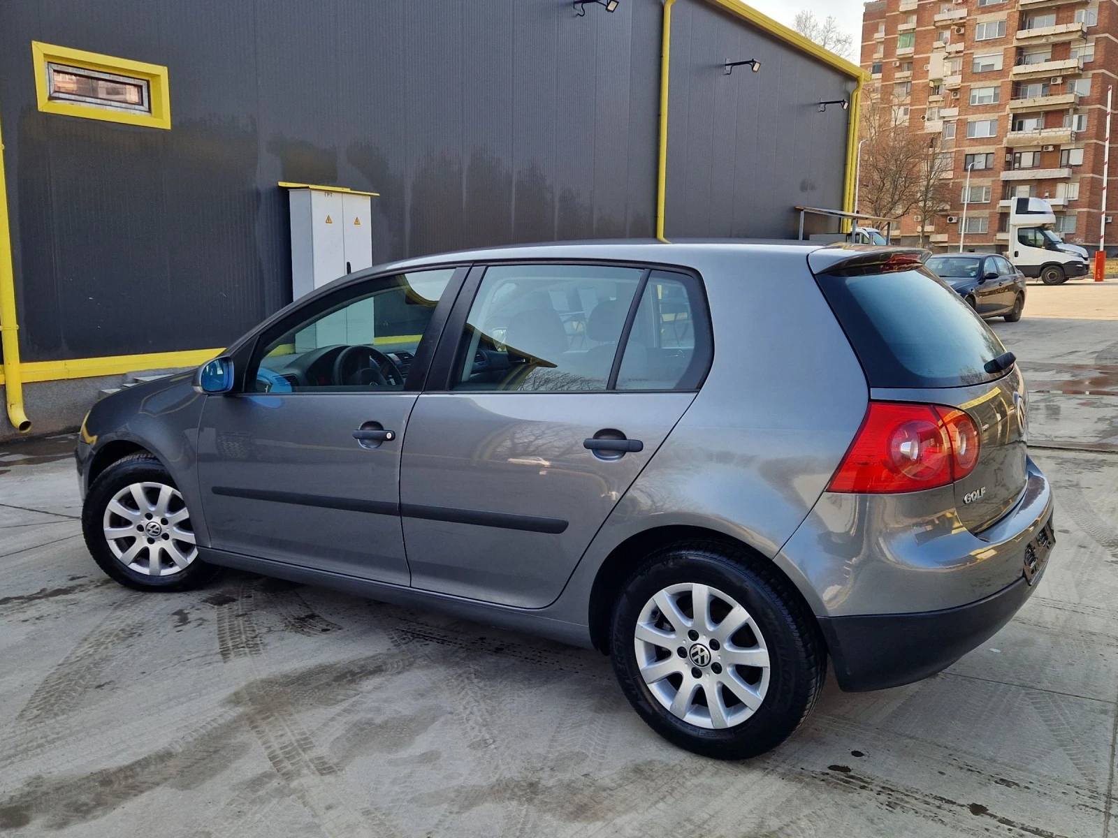VW Golf 1.9TDI 105к.с., снимка 4 - Автомобили и джипове - 53806923