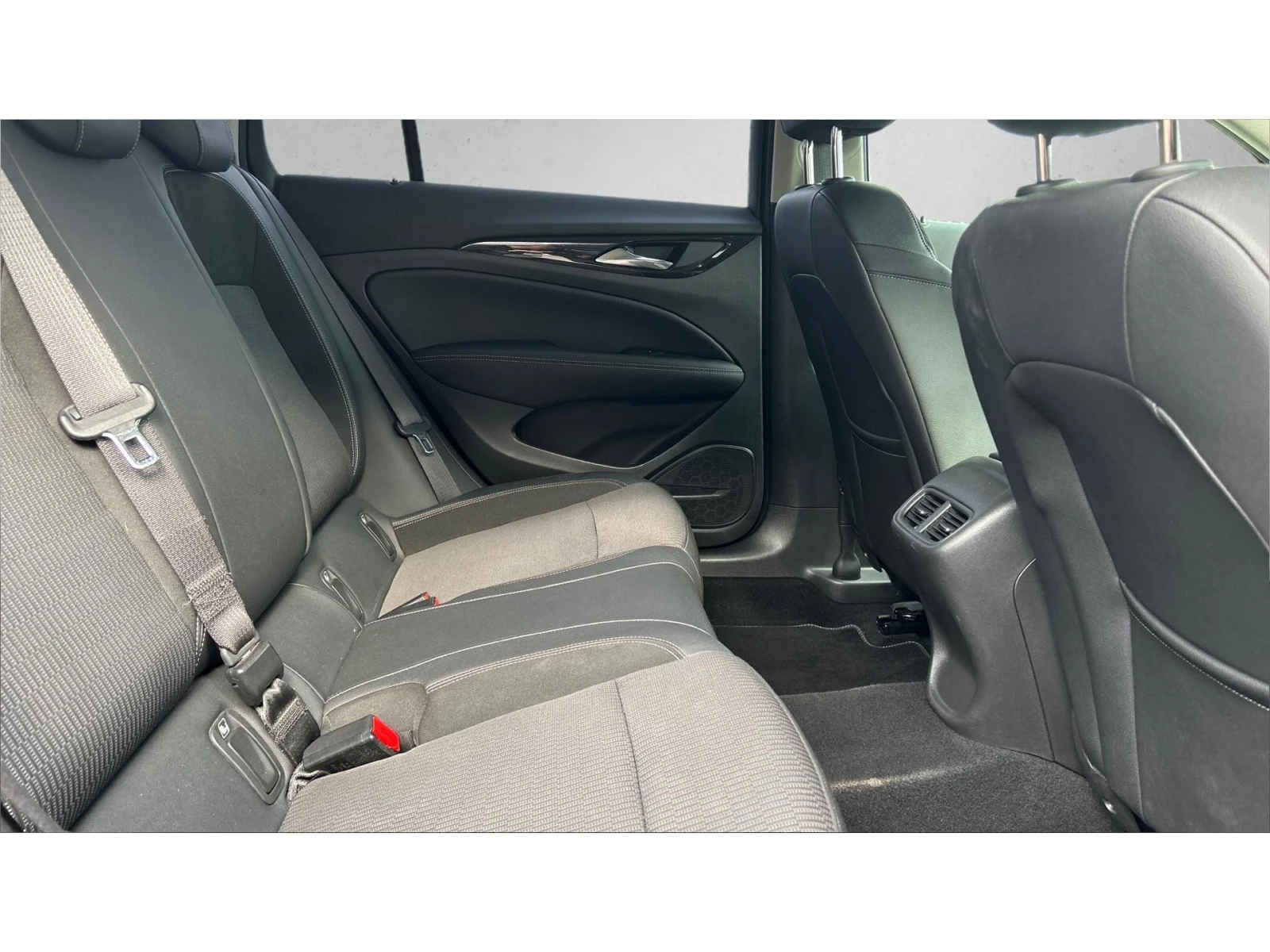 Opel Insignia 2.0 Turbo D, Месечна вноска от 190  , снимка 7 - Автомобили и джипове - 53890267