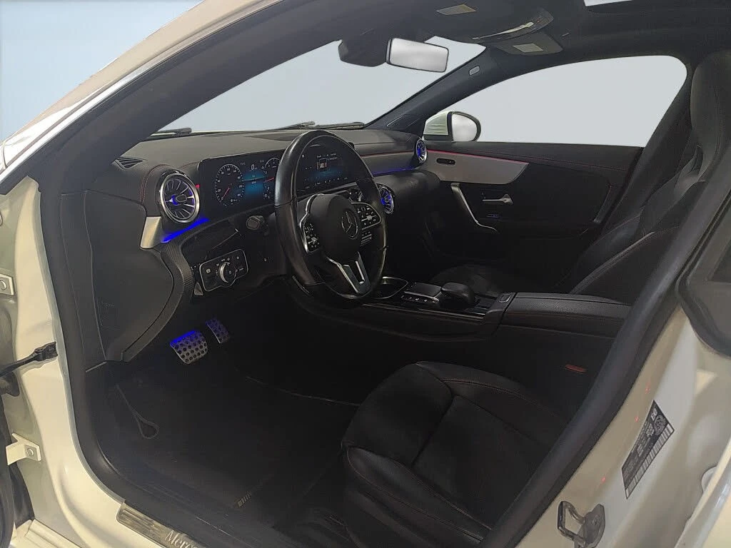 Mercedes-Benz CLA 250 4MATIC* АвтоКредит* (ЦЕНА ДО БГ), снимка 8 - Автомобили и джипове - 53965887