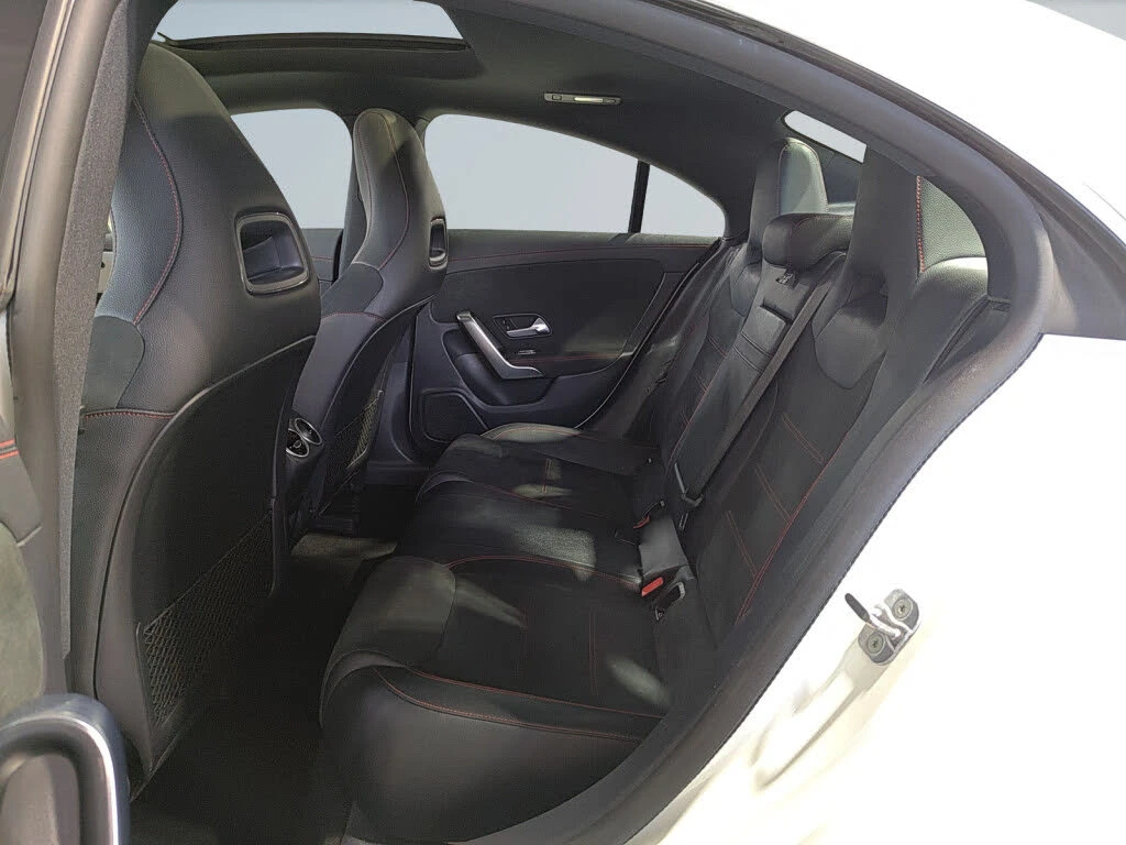 Mercedes-Benz CLA 250 4MATIC* АвтоКредит* (ЦЕНА ДО БГ), снимка 16 - Автомобили и джипове - 53965887