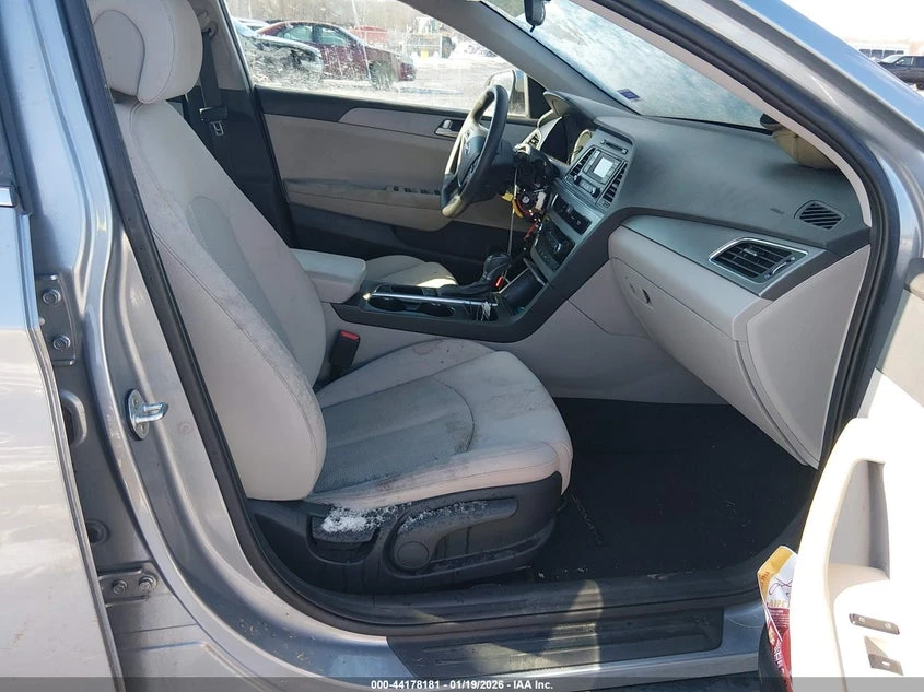 Hyundai Sonata 2.4L I-4 DI, DOHC, VVT, 185HP Front Wheel Drive | Mobile.bg � ����������� 5