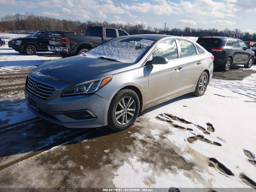 Hyundai Sonata 2.4L I-4 DI, DOHC, VVT, 185HP Front Wheel Drive | Mobile.bg � ����������� 2