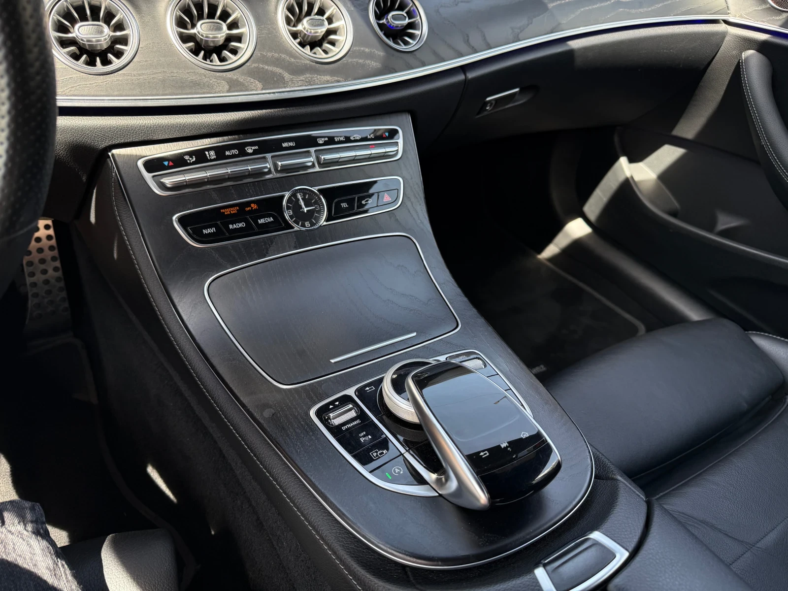 Mercedes-Benz E 220 d Coupe AMG Facelift Night Widescreen HUD Lane | Mobile.bg � ����������� 12