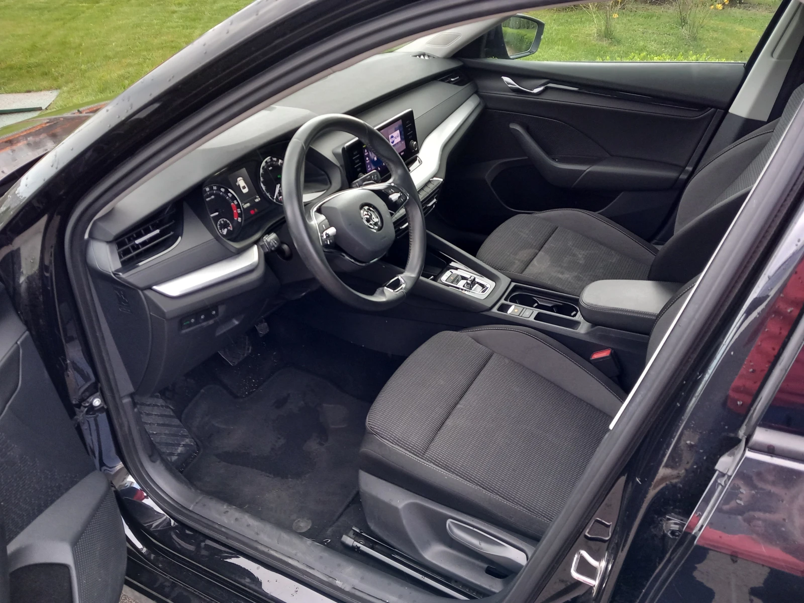 Skoda Octavia 2.0 TDI/7DSG, снимка 6 - Автомобили и джипове - 54261925