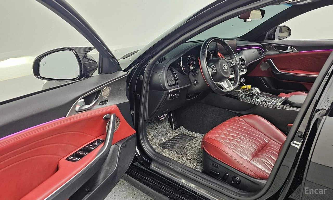 Kia Stinger Masters 3.3 GT 4x4* HARMAN KARDON* 360CAM* HEAD-UP, снимка 7 - Автомобили и джипове - 54336625
