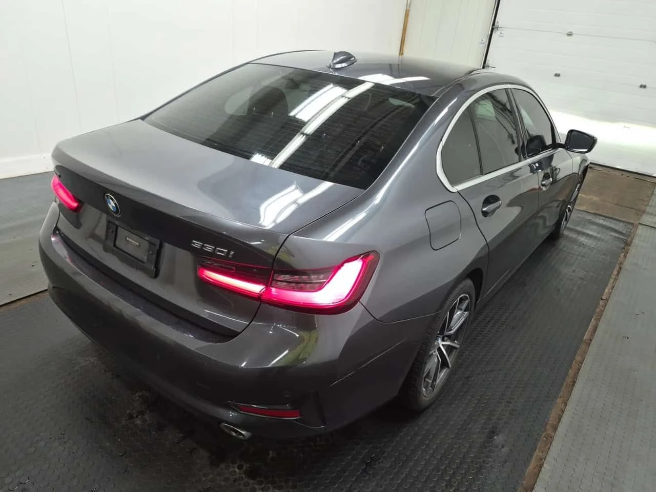 BMW 330 * XDRIVE * CARFAX * АВТОКРЕДИТ * , снимка 3 - Автомобили и джипове - 54819990