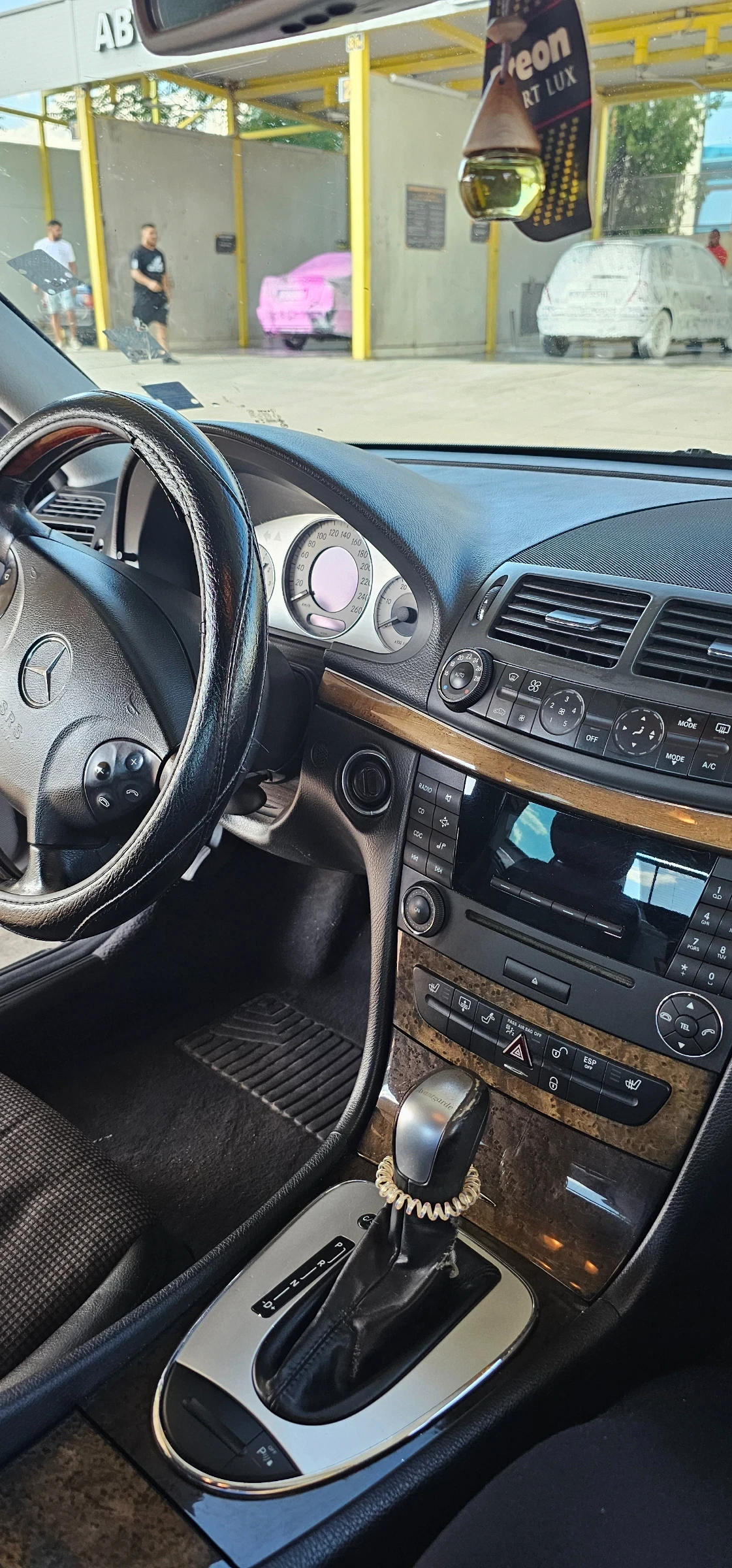Mercedes-Benz 320, снимка 7 - Автомобили и джипове - 54962256
