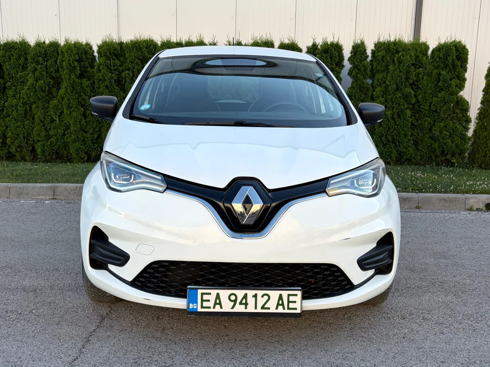 Renault Zoe Задна Камера / Термо Помпа, снимка 2 - Автомобили и джипове - 54974158