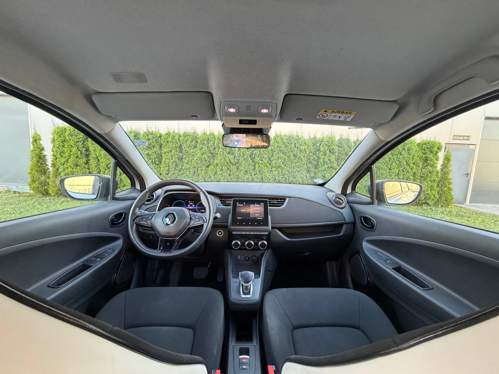 Renault Zoe Задна Камера / Термо Помпа, снимка 14 - Автомобили и джипове - 54974158