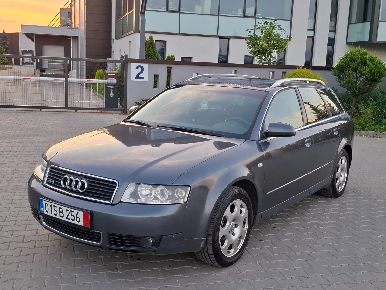 Audi A4 1.9TDI* (131��)* QUATTRO* 6-��������* HOB BHOC*  | Mobile.bg � ����������� 5