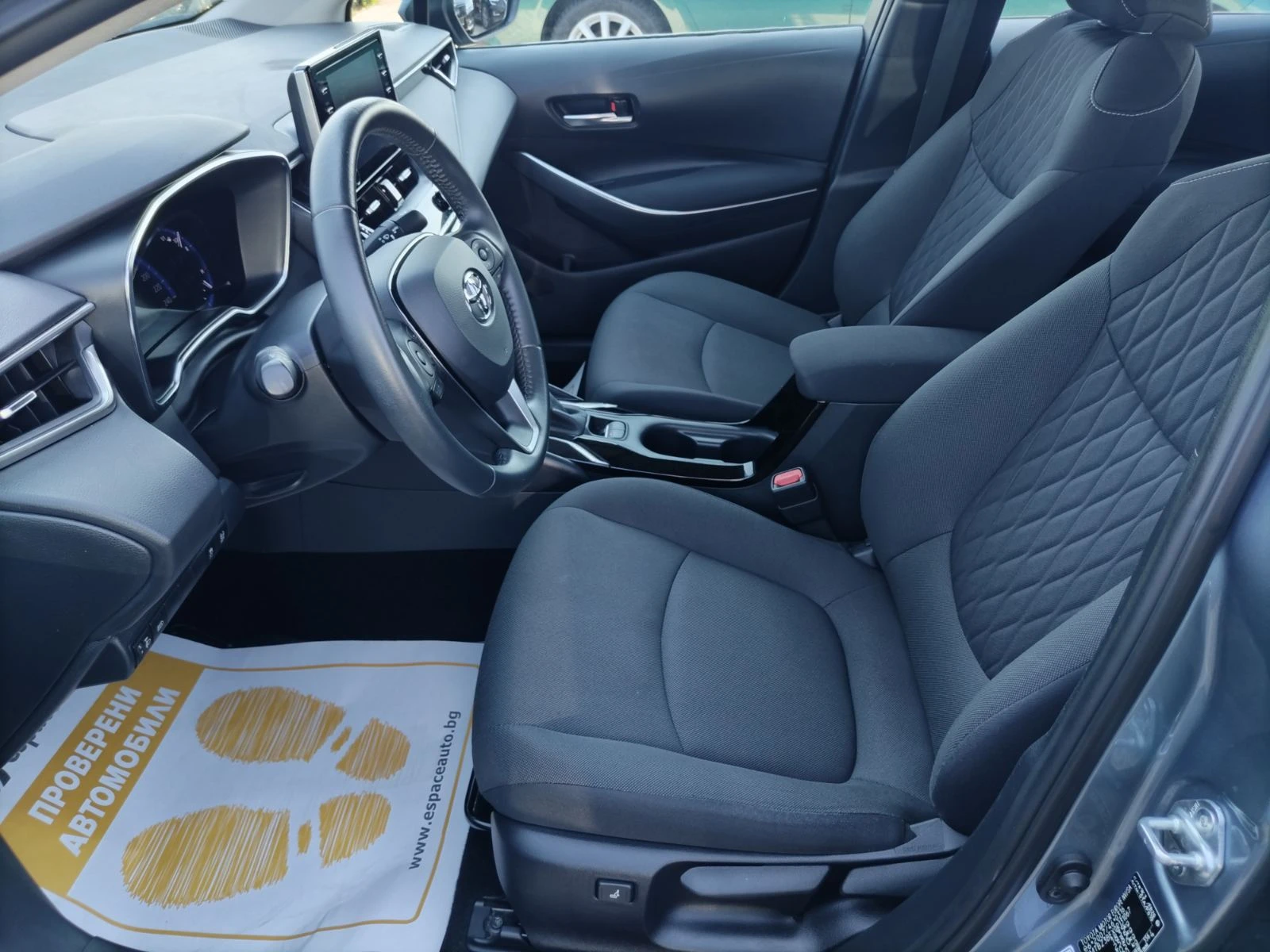 Toyota Corolla 1.8Hybrid/ 122�.�./ E-CVT | Mobile.bg � ����������� 17