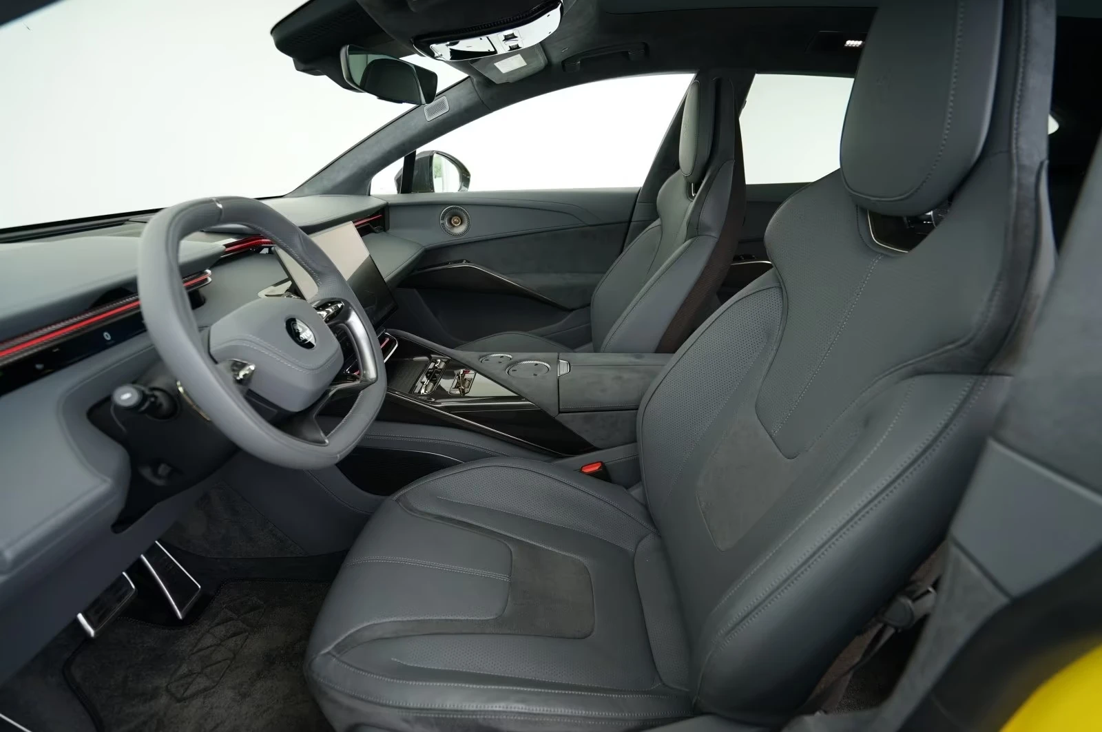 Lotus Eletre R KEF/CARBON/PANO, снимка 5 - Автомобили и джипове - 55229110