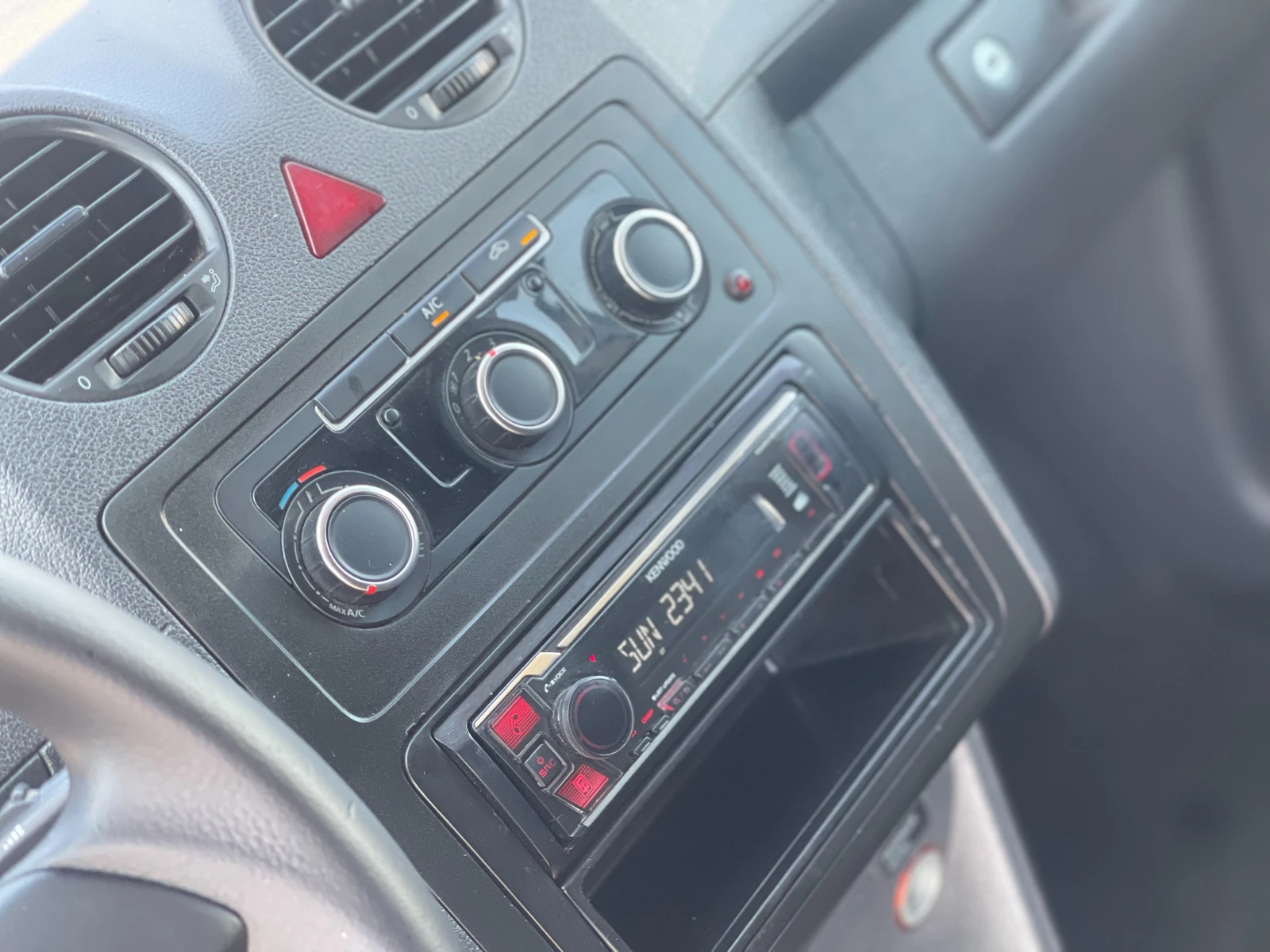 VW Caddy 2.0TDi 4Motion | Mobile.bg � ����������� 13