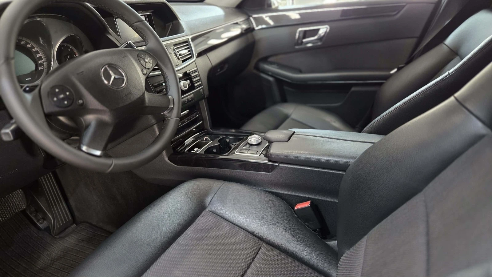 Mercedes-Benz E 350, снимка 9 - Автомобили и джипове - 55729715