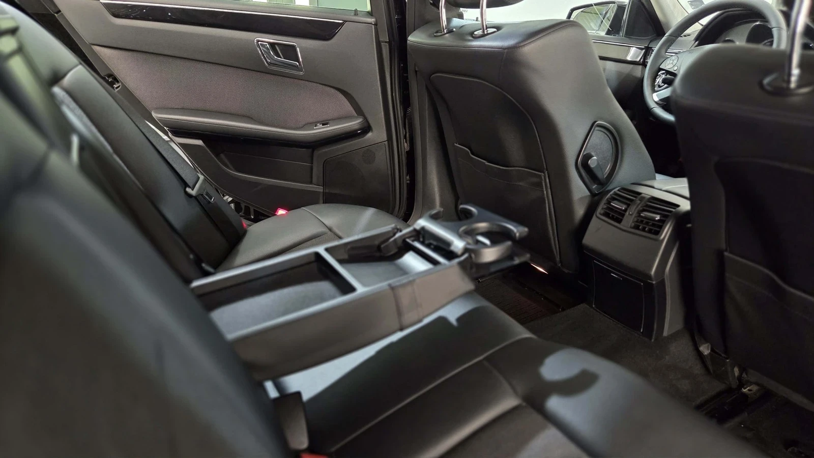 Mercedes-Benz E 350, снимка 14 - Автомобили и джипове - 55729715