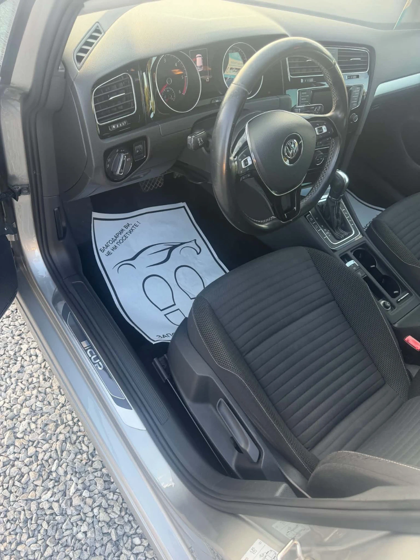 VW Golf, снимка 10 - Автомобили и джипове - 56121784