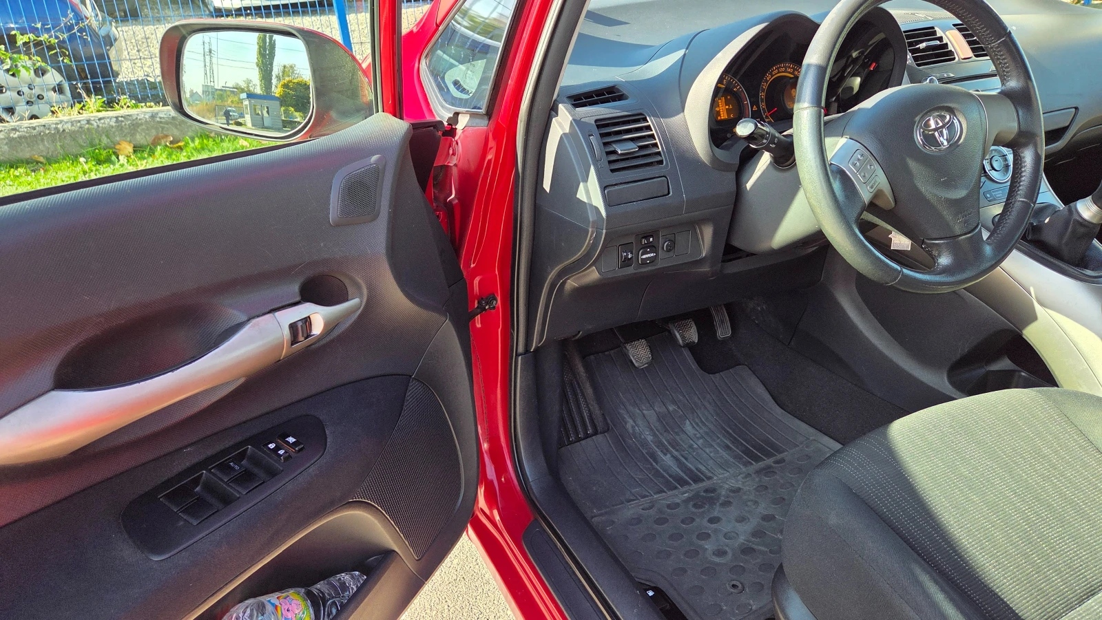 Toyota Auris 1.4 16V VVT-i | Mobile.bg � ����������� 3