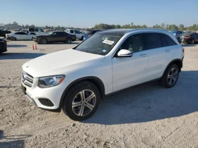  Mercedes-Benz GLC 30...