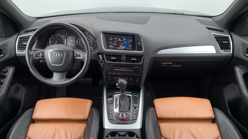 Audi Q5 Exclusive S-line 2.0 TDI &#127470;&#127481;, снимка 10 - Автомобили и джипове - 43414973
