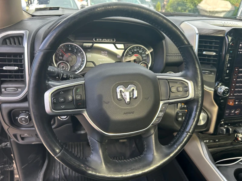 Dodge Ram 1500 5.7 Hemi / LARAMIE, снимка 12 - Автомобили и джипове - 51499322