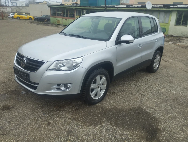VW Tiguan 2000к 140к 4x4, снимка 2 - Автомобили и джипове - 52808990