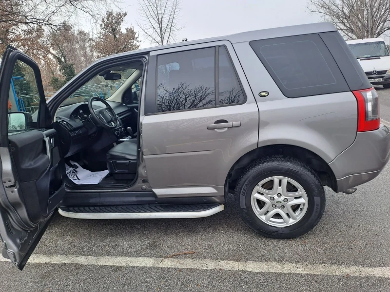 Land Rover Freelander, снимка 4 - Автомобили и джипове - 53273892