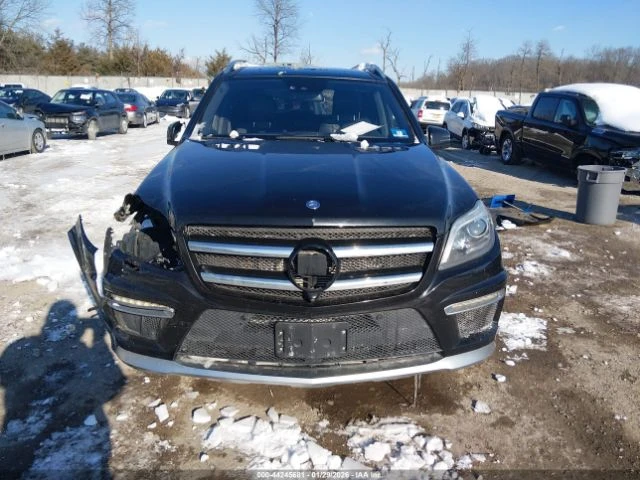 Mercedes-Benz GL 63 AMG 4MATIC* AMG Pack* HARMAN/KARDON* ФИКСИРАНА ЦЕНА*  - изображение 2