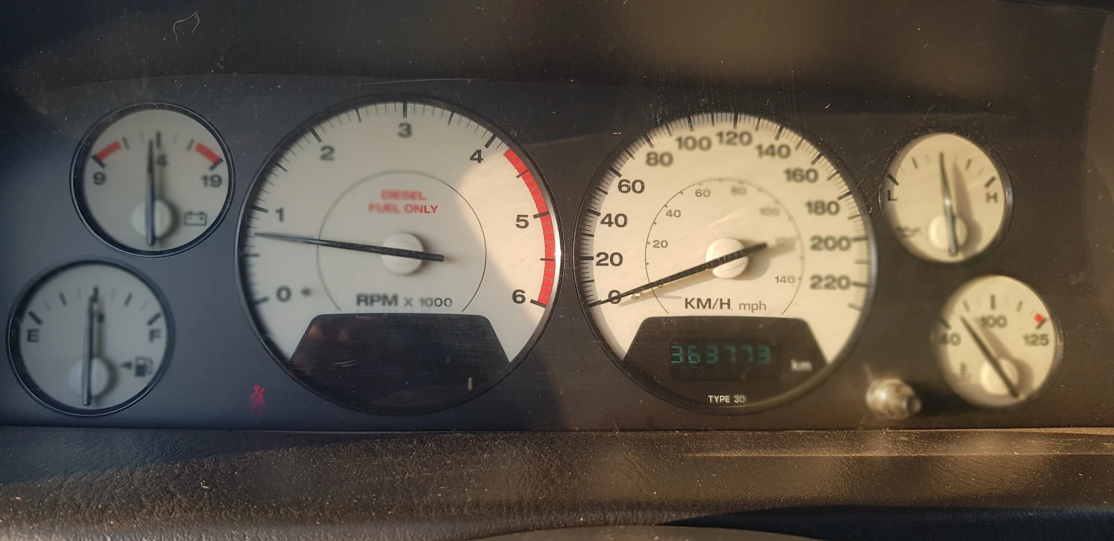 Jeep Grand cherokee 2.7crd - изображение 10