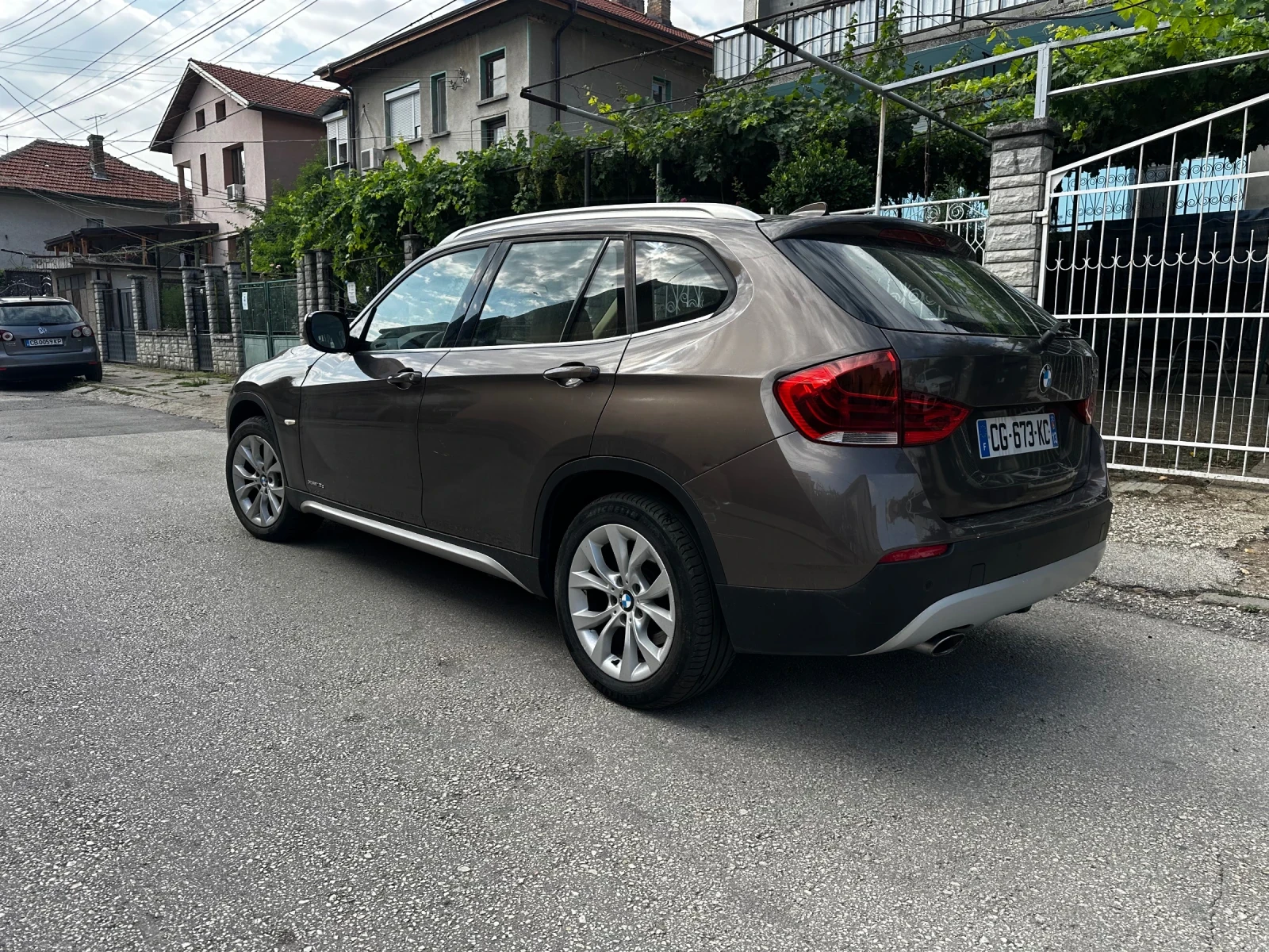 BMW X1 18d - изображение 6