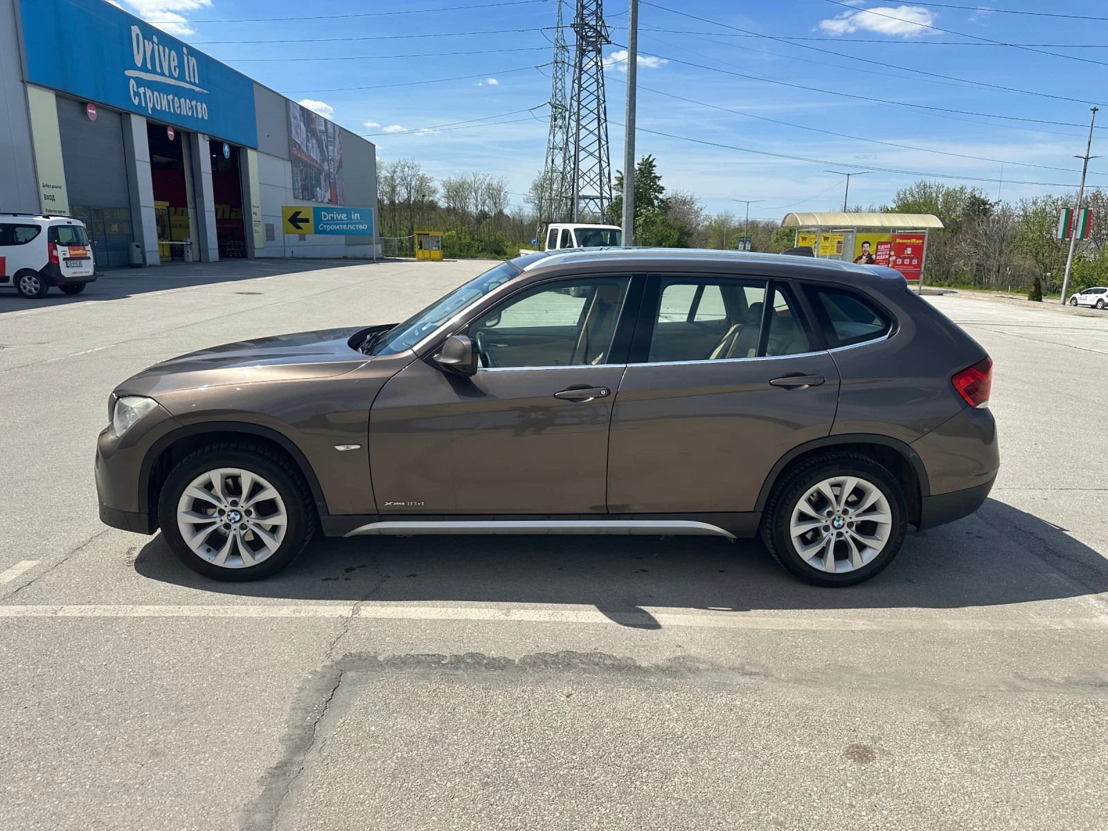 BMW X1 18d Xdrive, снимка 4 - Автомобили и джипове - 51894159