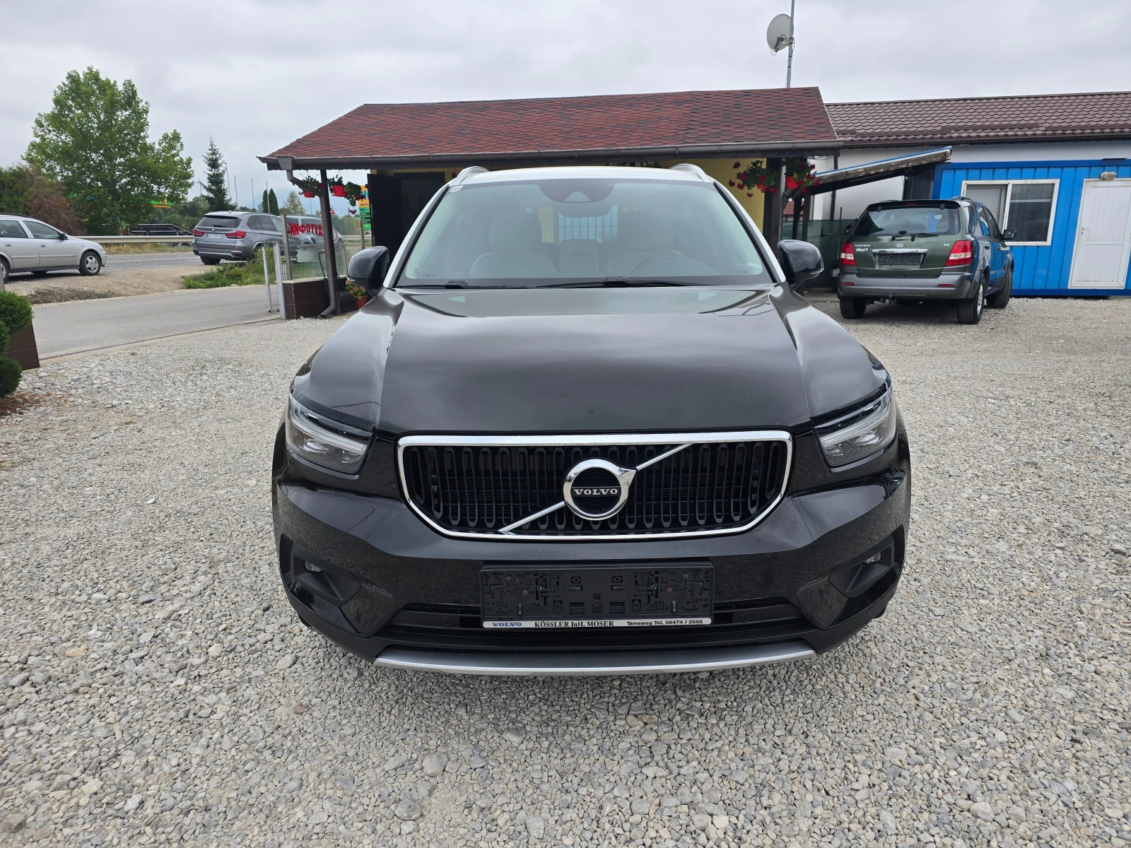 Volvo XC40 2.0D 150КС D3! ! РЕАЛНИ КИЛОМЕТРИ - изображение 8