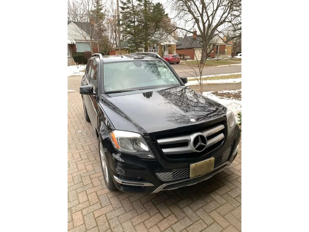 Mercedes-Benz GLK * Black Exterior with Light Beige Interior * CARFA - изображение 5