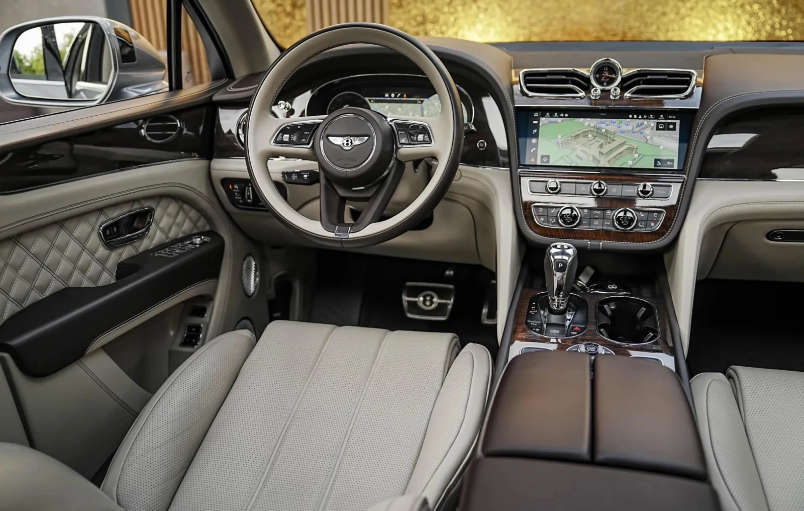 Bentley Bentayga 4.0 V8 AWD, снимка 6 - Автомобили и джипове - 54613230