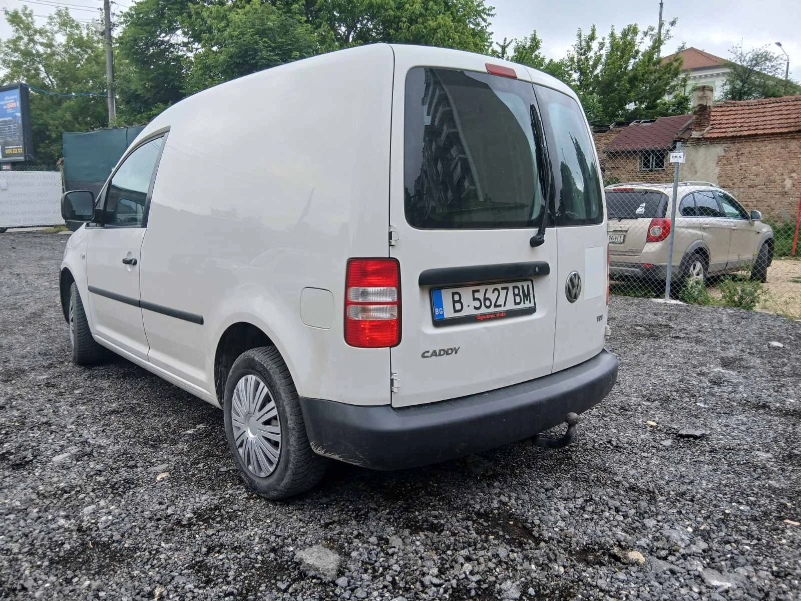 VW Caddy 1.6 -  102hp, снимка 7 - Бусове и автобуси - 54746535
