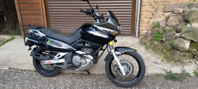 Suzuki XF Freewind, снимка 4 - Мотоциклети и мототехника - 52310939