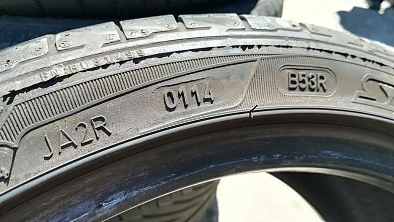 Гуми Летни 215/40R17, снимка 10 - Гуми и джанти - 25563219