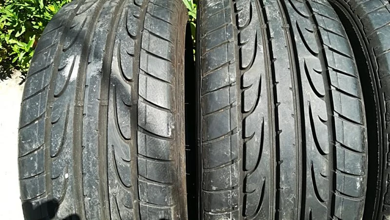 Гуми Летни 215/40R17, снимка 4 - Гуми и джанти - 25563219