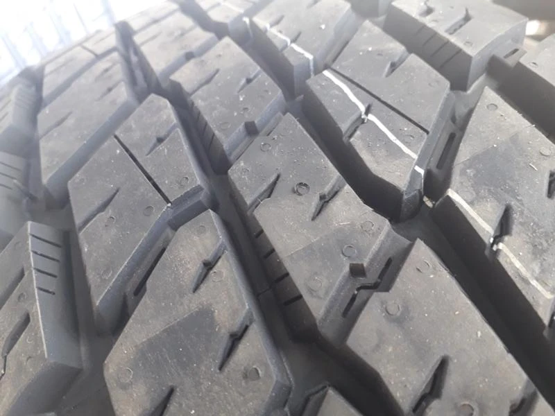 Гуми Всесезонни 255/75R15, снимка 4 - Гуми и джанти - 26159190