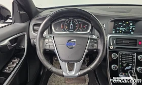 Volvo V60 AWD * 85 000KM * LANE ASSIST * BLIND SPOT, снимка 12