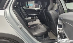 Volvo V60 AWD * 85 000KM * LANE ASSIST * BLIND SPOT, снимка 13