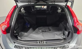 Volvo V60 AWD * 85 000KM * LANE ASSIST * BLIND SPOT, снимка 15