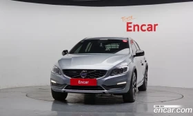 Volvo V60 AWD * 85 000KM * LANE ASSIST * BLIND SPOT, снимка 3