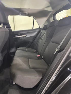 Toyota Auris, снимка 10