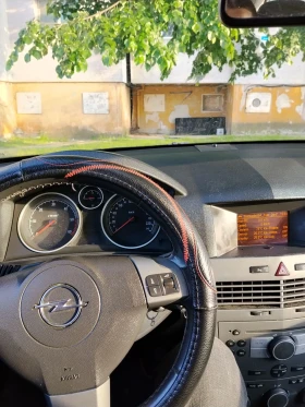 Opel Astra 1.7 cdti 100, снимка 2