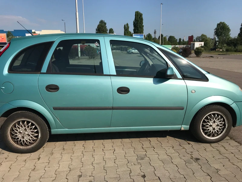 Opel Meriva, снимка 4 - Автомобили и джипове - 48325941