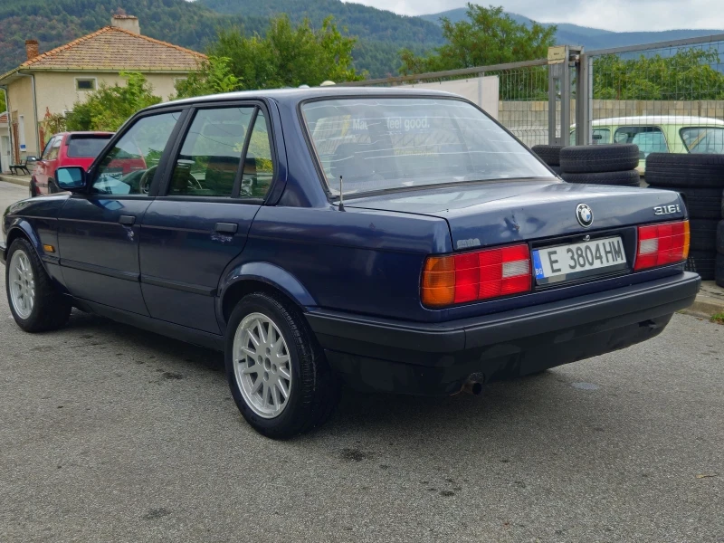 BMW 316 I, снимка 2 - Автомобили и джипове - 48263961